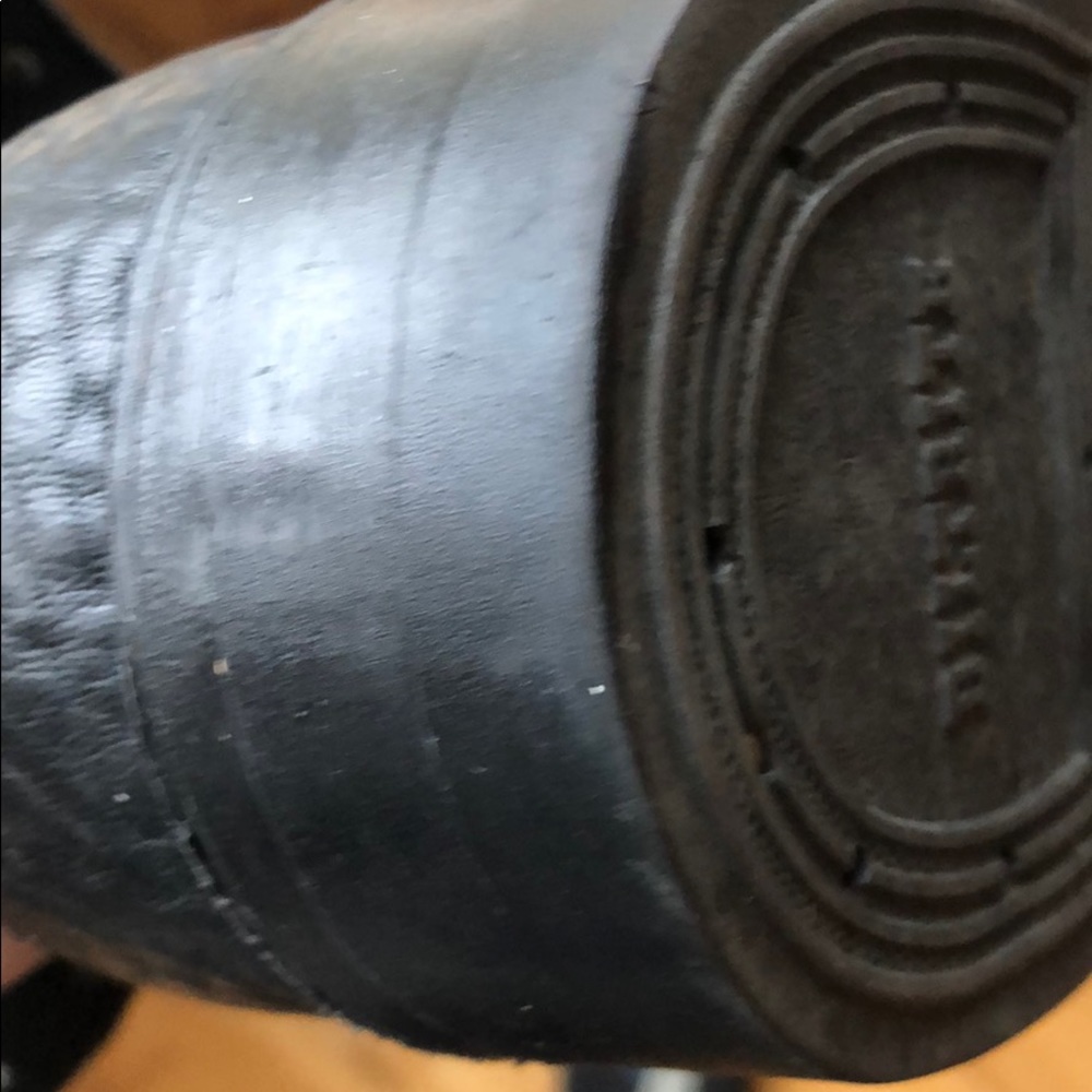 Leather boots - Picture 12 of 15